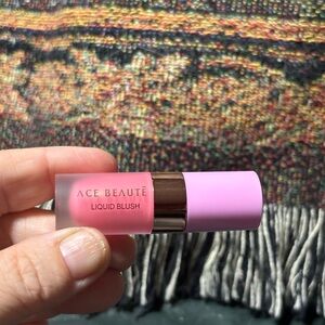 Ace Beaute’ Liquid Blush